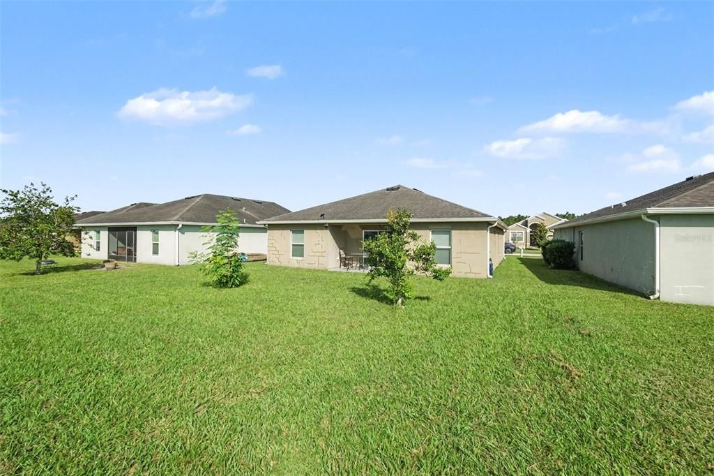 For Sale: $260,000 (3 beds, 2 baths, 1404 Square Feet)