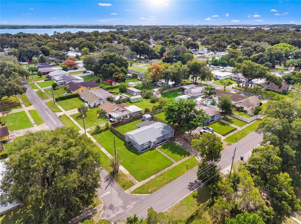 For Sale: $379,900 (3 beds, 2 baths, 1484 Square Feet)