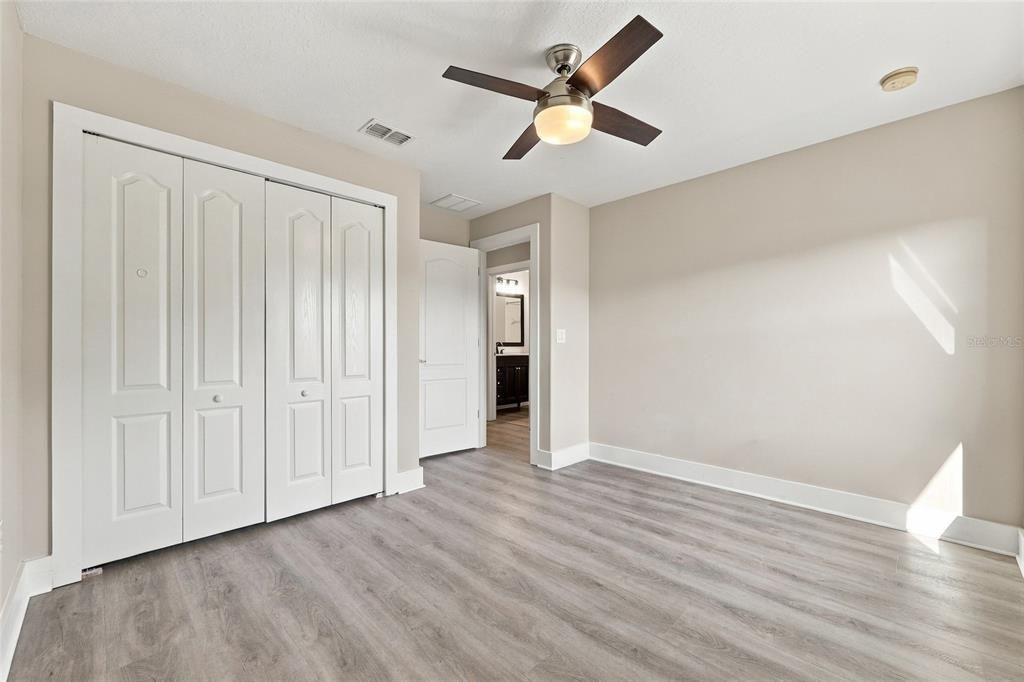 For Sale: $464,999 (3 beds, 2 baths, 1751 Square Feet)