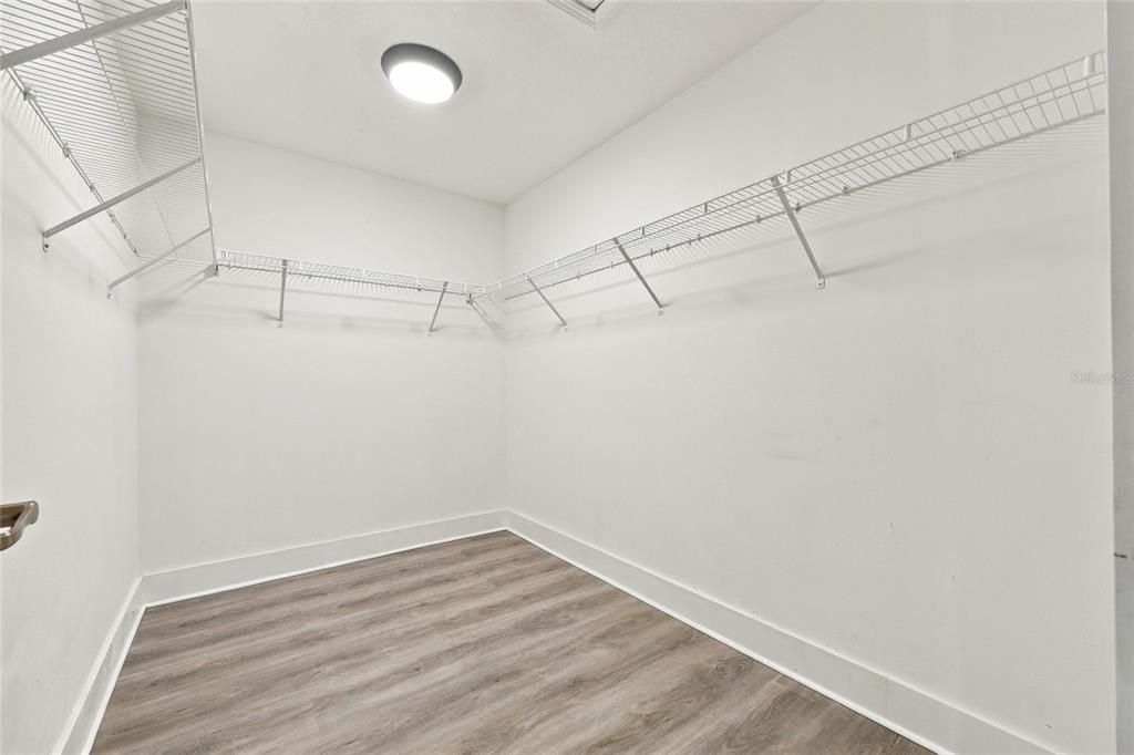 For Sale: $464,999 (3 beds, 2 baths, 1751 Square Feet)