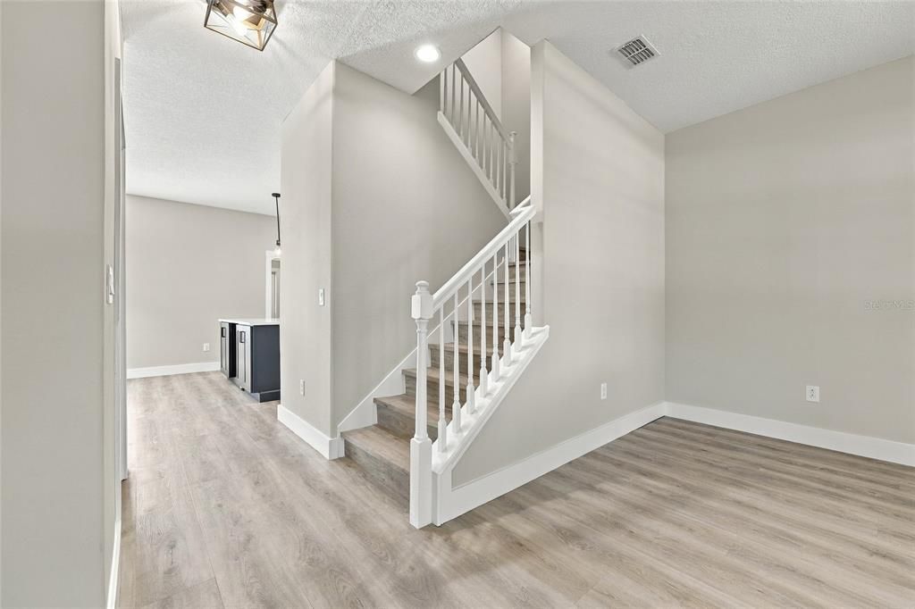 For Sale: $464,999 (3 beds, 2 baths, 1751 Square Feet)