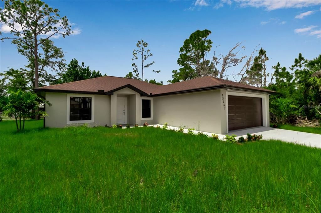 For Sale: $299,000 (4 beds, 2 baths, 1532 Square Feet)