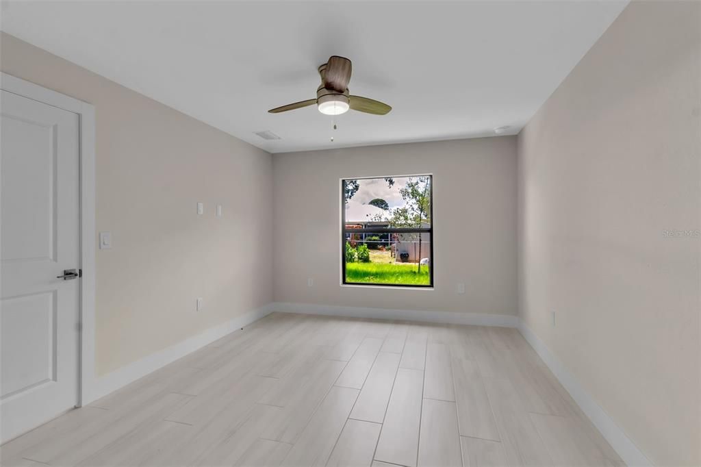For Sale: $299,000 (4 beds, 2 baths, 1532 Square Feet)
