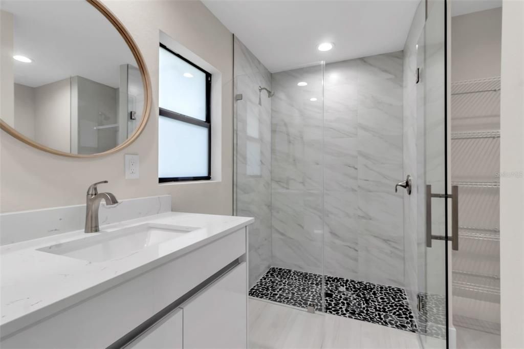 For Sale: $299,000 (4 beds, 2 baths, 1532 Square Feet)