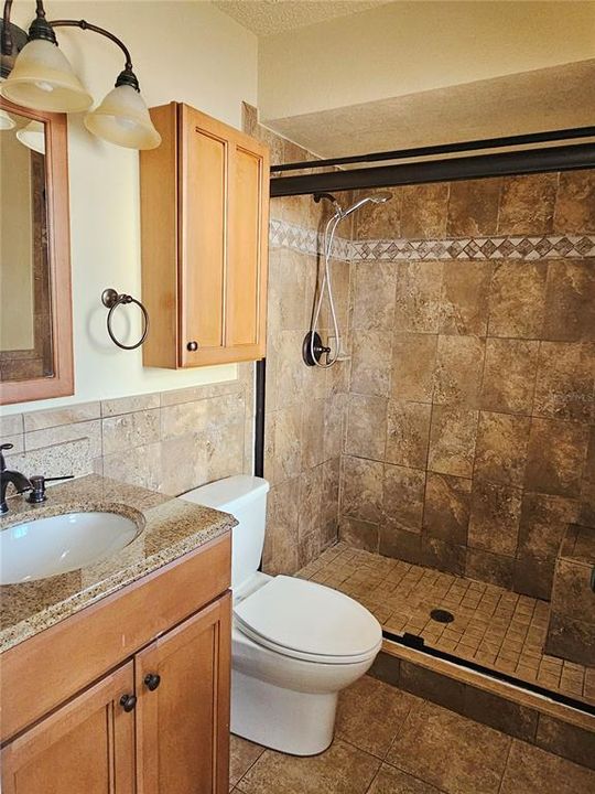 For Sale: $425,000 (3 beds, 2 baths, 1293 Square Feet)
