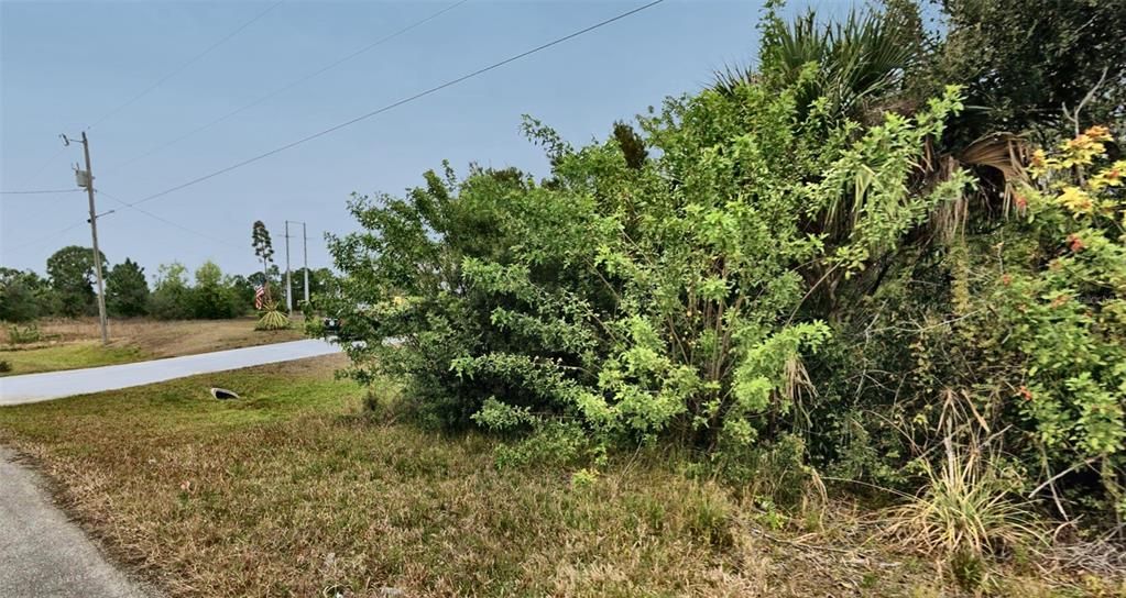 На продажу: $20,995 (0.23 acres)