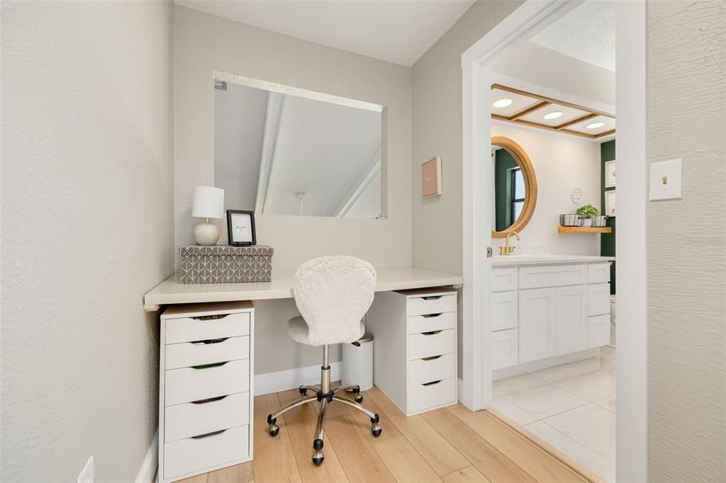 For Sale: $850,000 (5 beds, 4 baths, 3141 Square Feet)