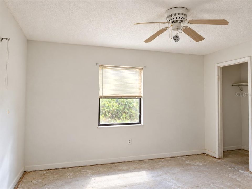 En Venta: $175,000 (3 camas, 2 baños, 1040 Pies cuadrados)