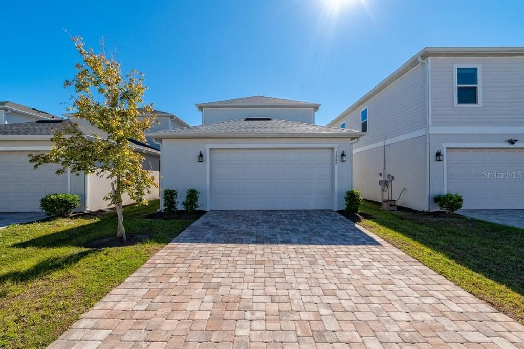На продажу: $399,000 (4 спален, 2 ванн, 1856 Квадратных фут)