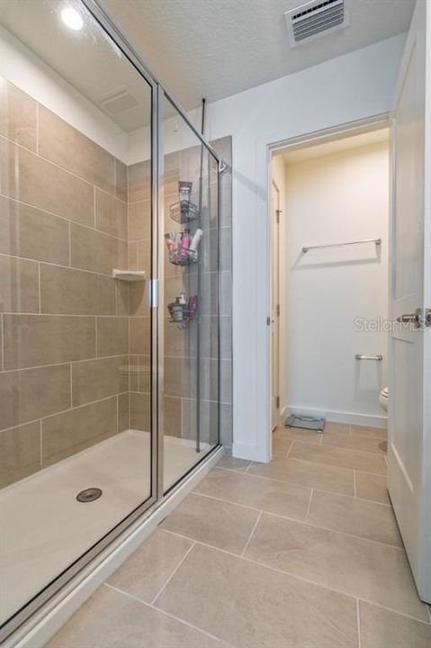 На продажу: $399,000 (4 спален, 2 ванн, 1856 Квадратных фут)