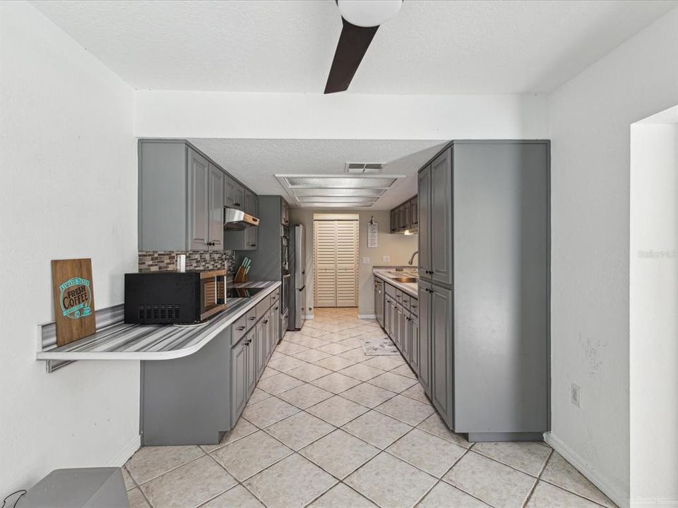For Sale: $540,000 (4 beds, 3 baths, 2864 Square Feet)