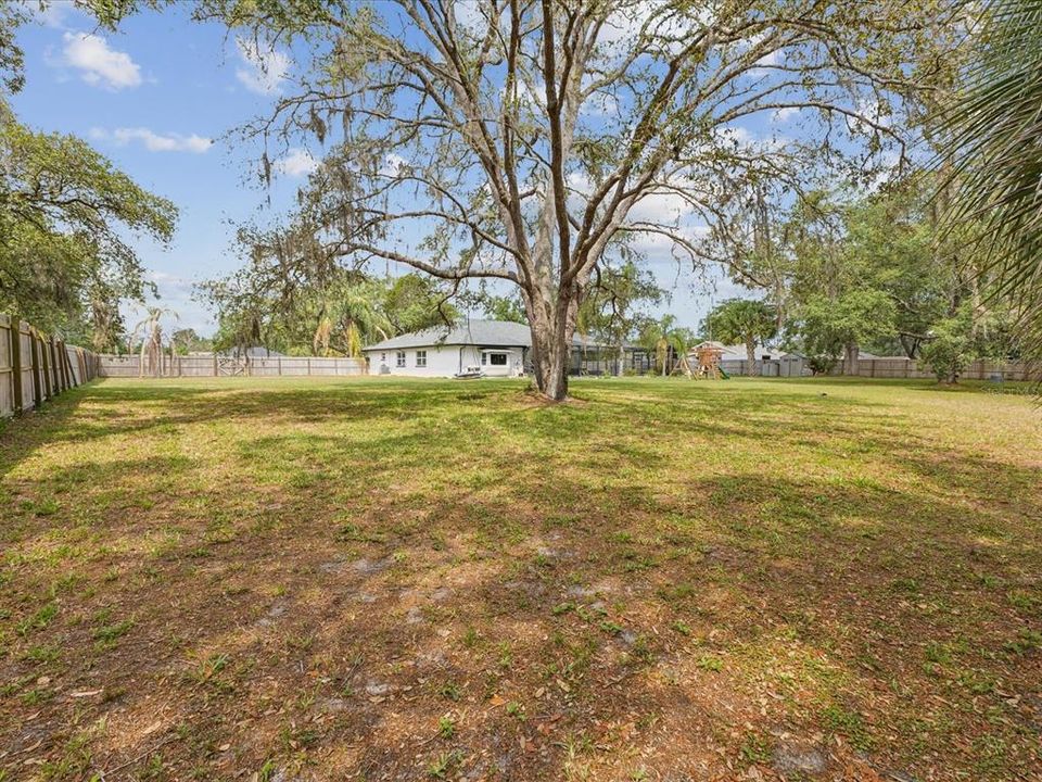 For Sale: $540,000 (4 beds, 3 baths, 2864 Square Feet)
