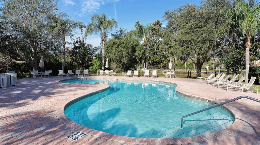 En Venta: $218,500 (2 camas, 2 baños, 1163 Pies cuadrados)