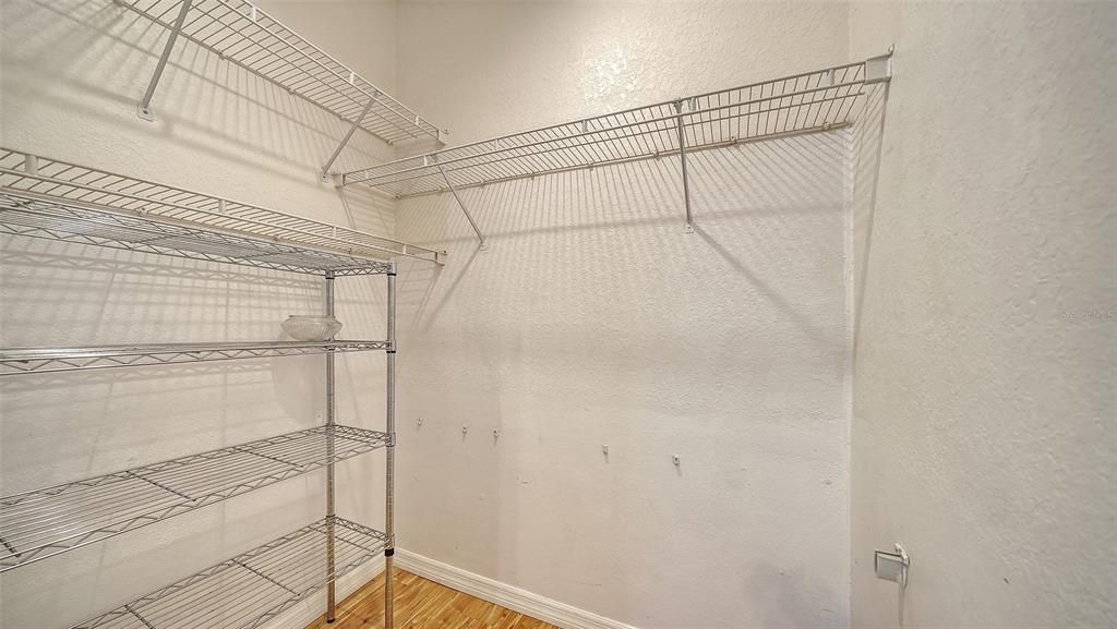En Venta: $218,500 (2 camas, 2 baños, 1163 Pies cuadrados)