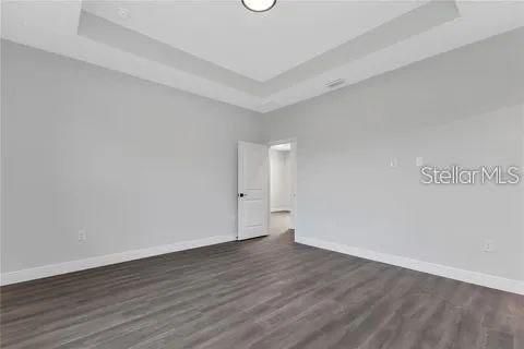 На продажу: $308,999 (4 спален, 2 ванн, 1674 Квадратных фут)