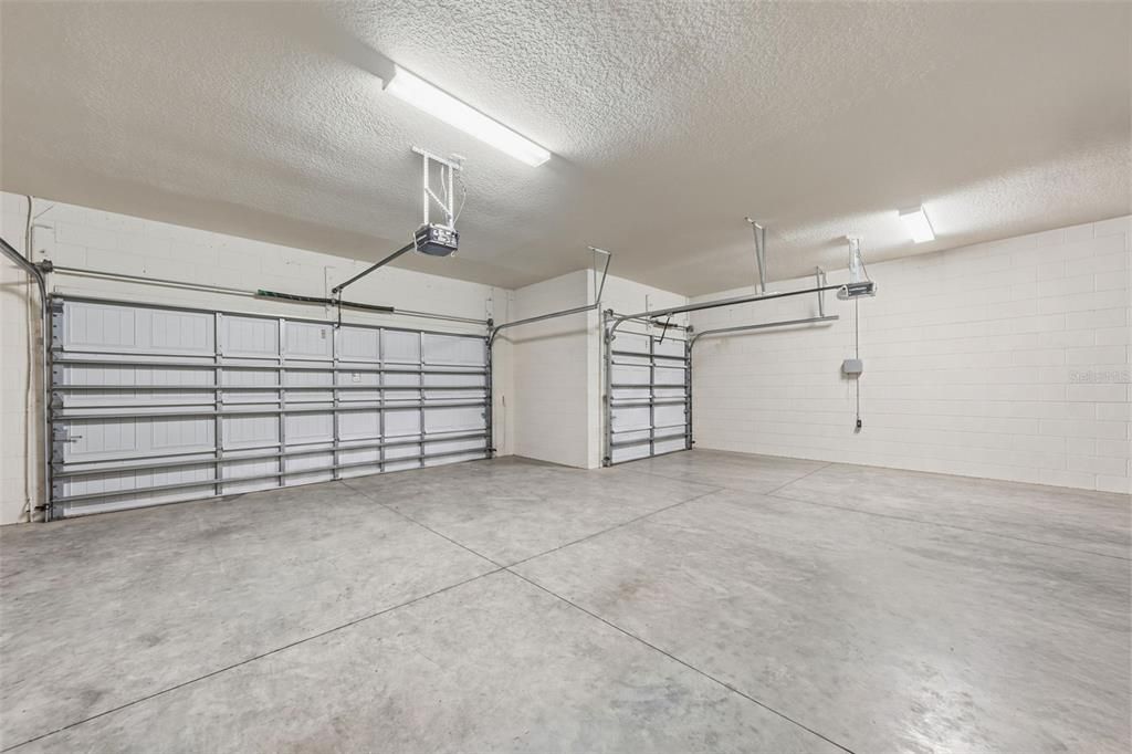 На продажу: $559,900 (4 спален, 2 ванн, 2664 Квадратных фут)
