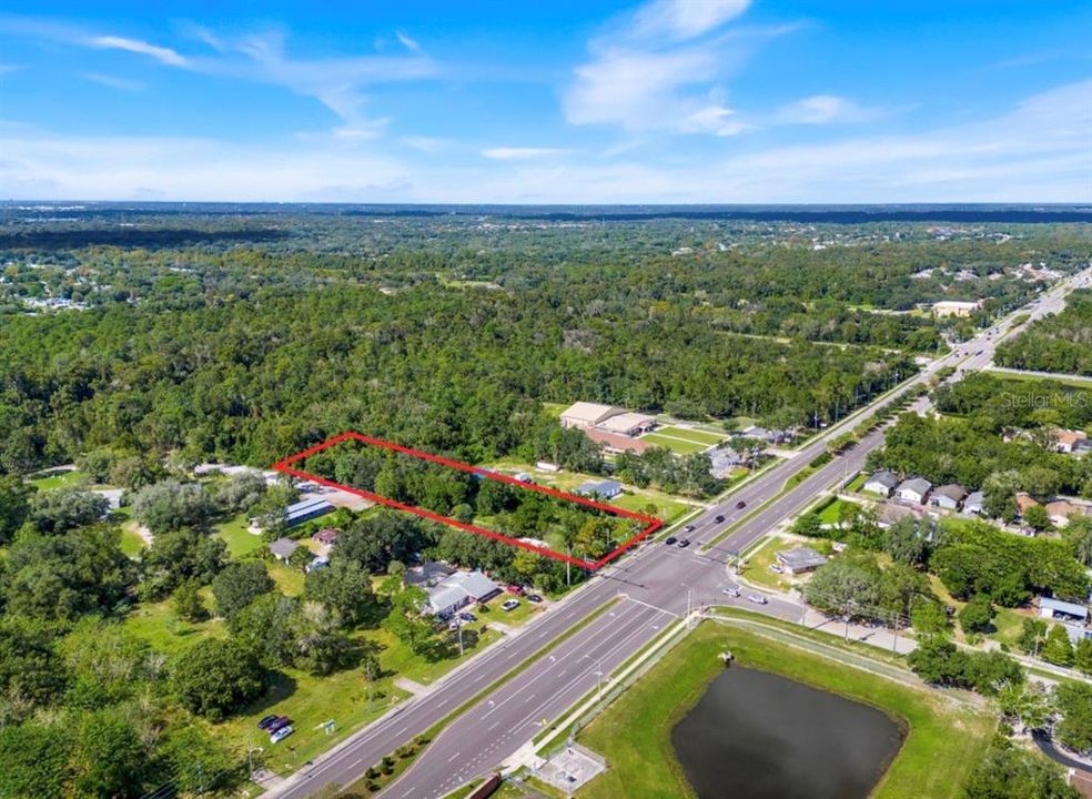 На продажу: $298,000 (1.40 acres)