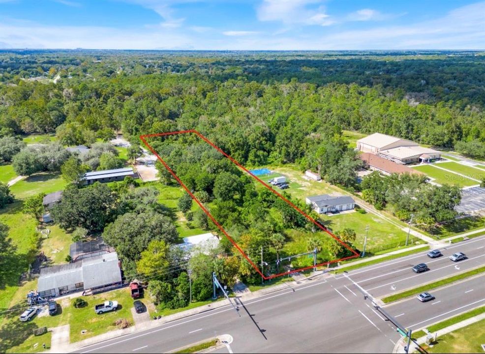 На продажу: $298,000 (1.40 acres)