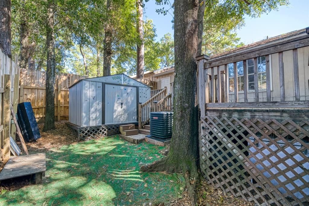 На продажу: $149,000 (2 спален, 2 ванн, 990 Квадратных фут)