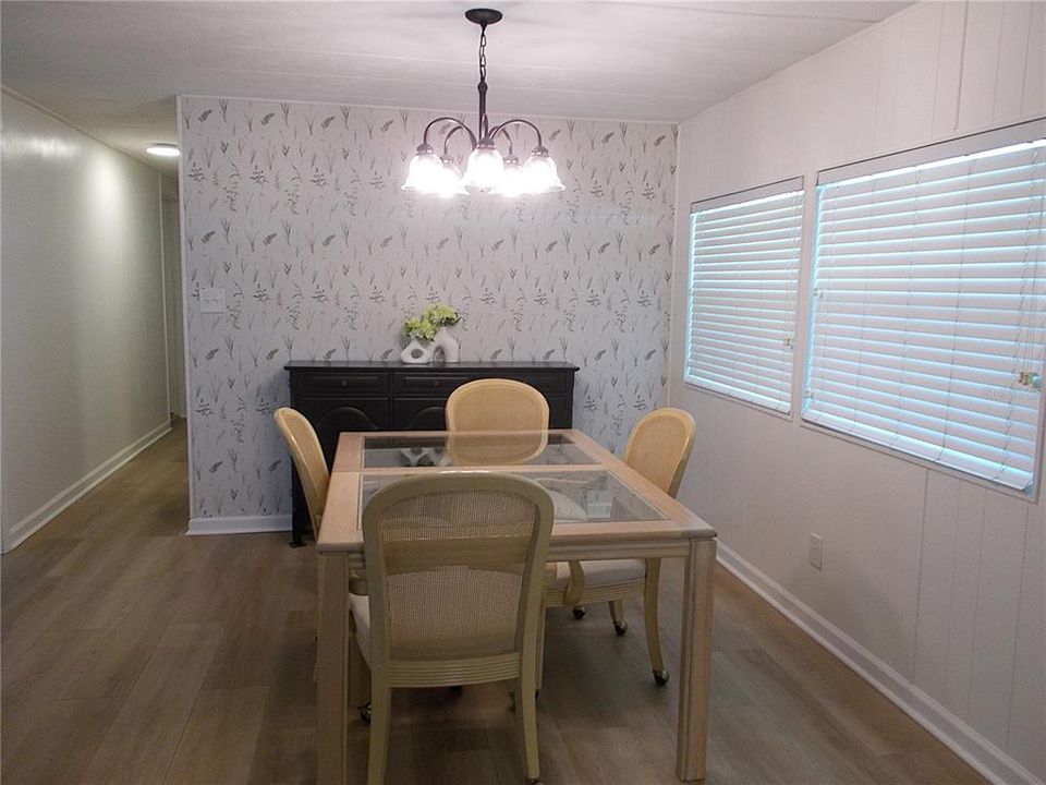 En Venta: $179,000 (3 camas, 2 baños, 1344 Pies cuadrados)