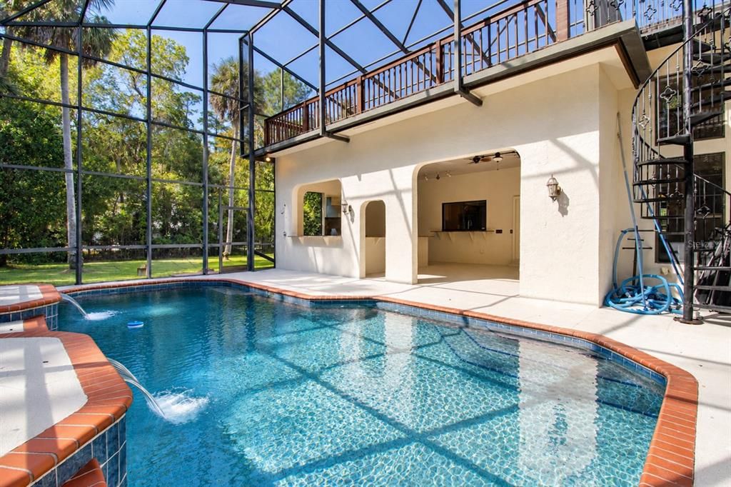 For Sale: $1,100,000 (5 beds, 4 baths, 3988 Square Feet)