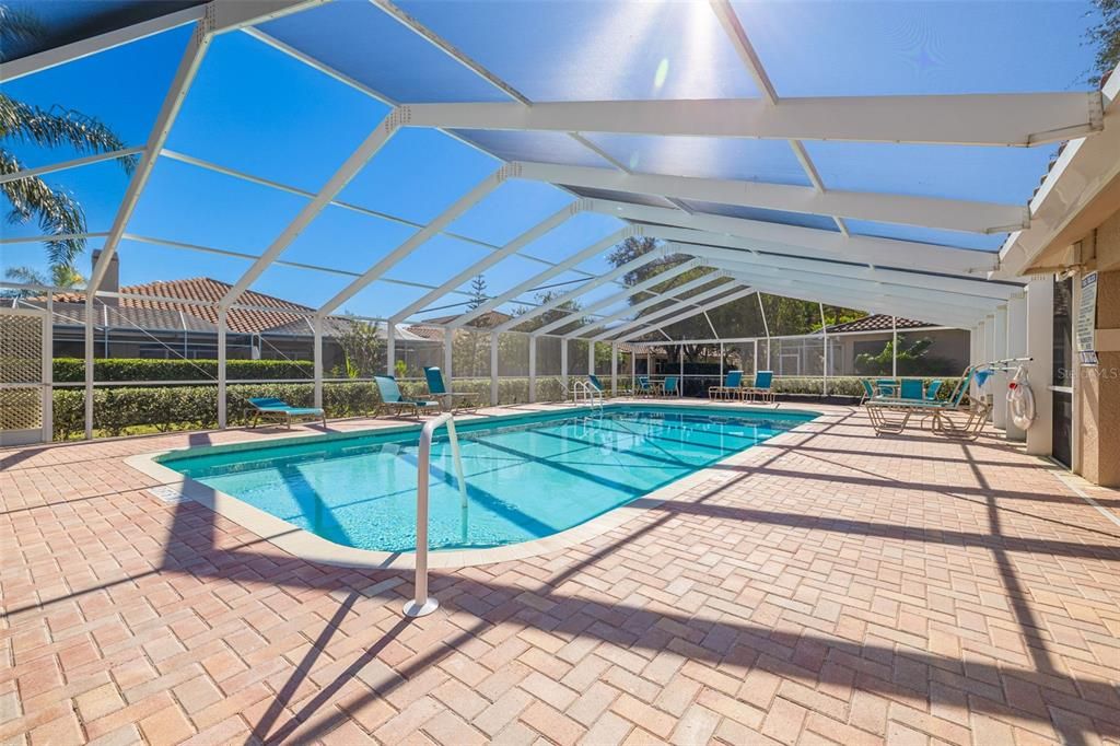 For Sale: $400,000 (2 beds, 2 baths, 1722 Square Feet)