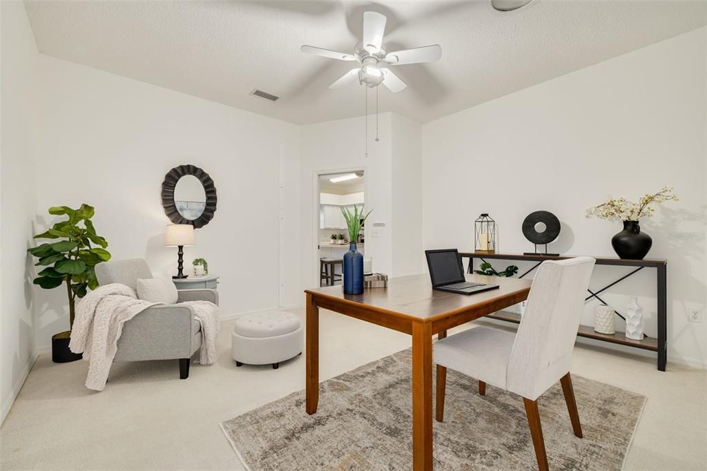 For Sale: $400,000 (2 beds, 2 baths, 1722 Square Feet)
