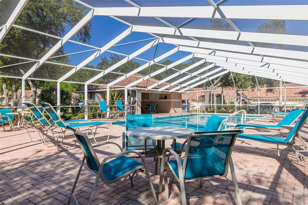 For Sale: $400,000 (2 beds, 2 baths, 1722 Square Feet)
