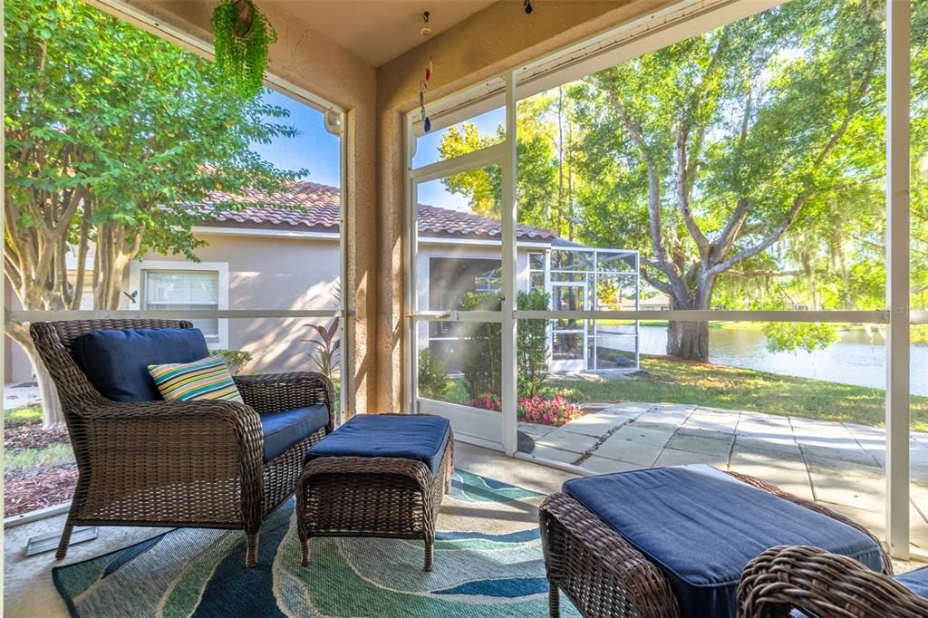 For Sale: $400,000 (2 beds, 2 baths, 1722 Square Feet)