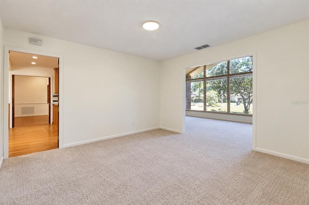 For Sale: $650,000 (4 beds, 3 baths, 2691 Square Feet)