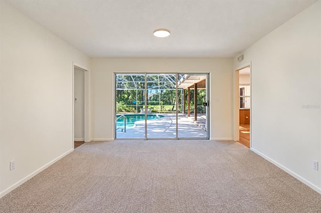 For Sale: $650,000 (4 beds, 3 baths, 2691 Square Feet)