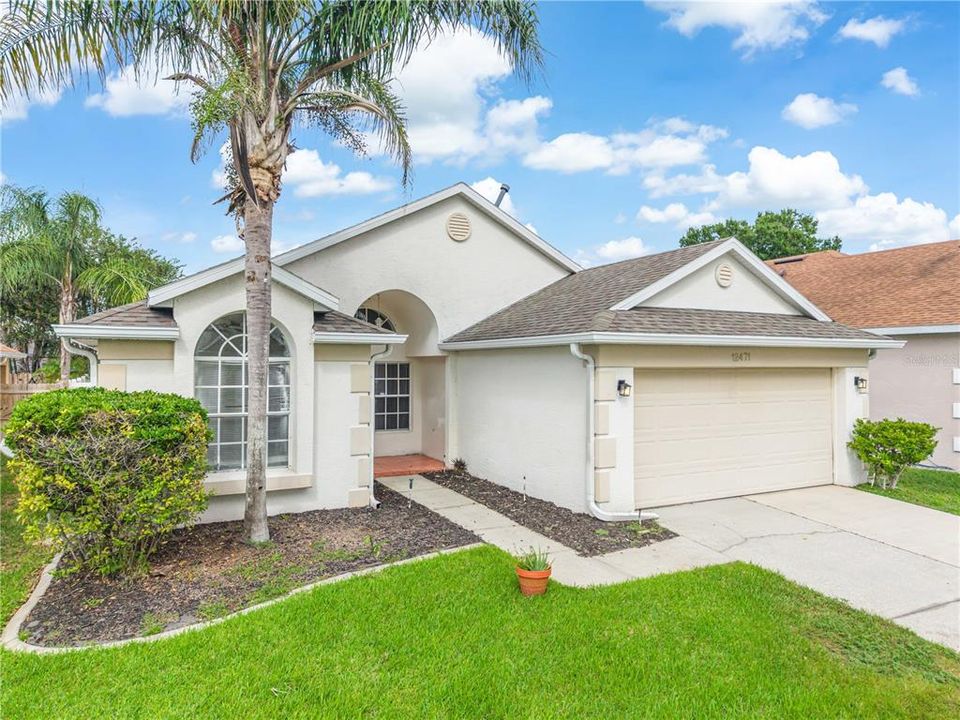 For Sale: $425,000 (3 beds, 2 baths, 1612 Square Feet)