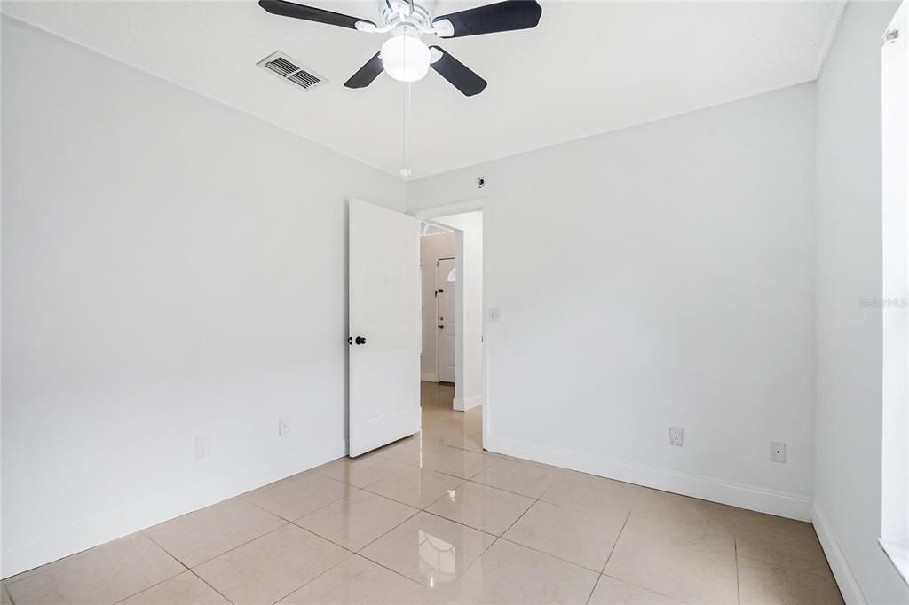 For Sale: $425,000 (3 beds, 2 baths, 1612 Square Feet)