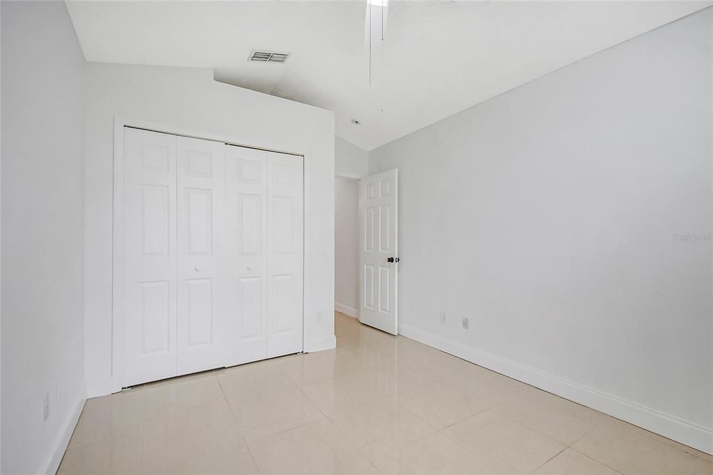 For Sale: $425,000 (3 beds, 2 baths, 1612 Square Feet)