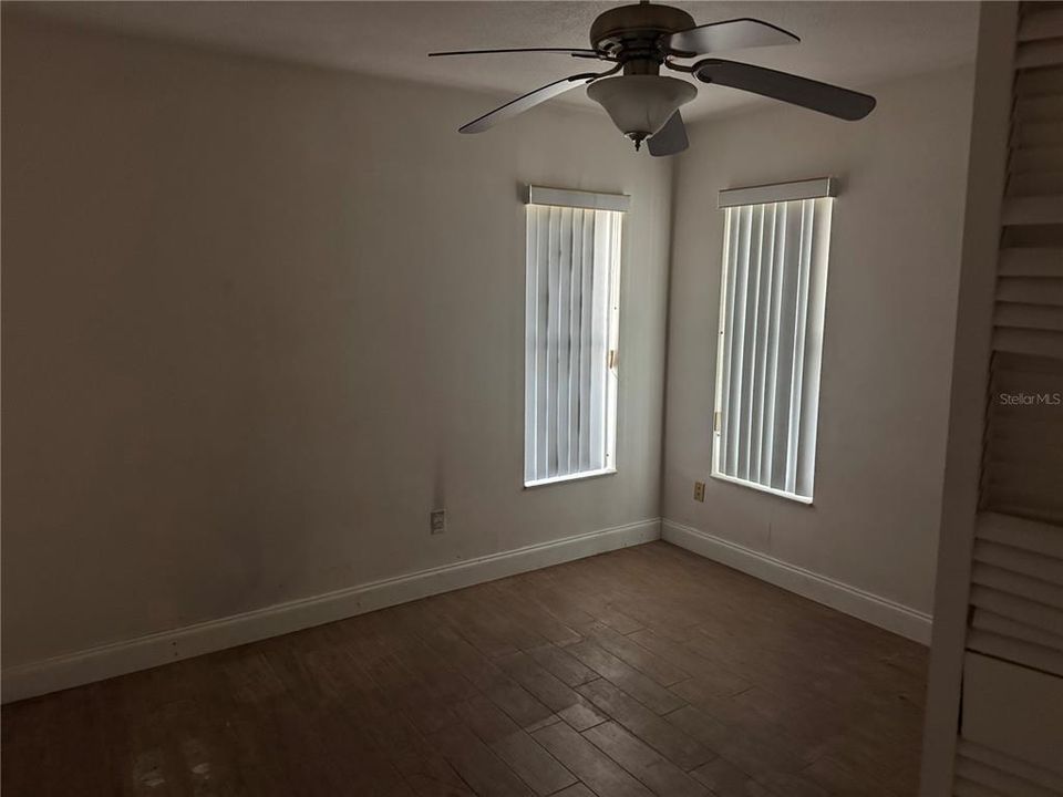 For Sale: $349,999 (3 beds, 2 baths, 1352 Square Feet)