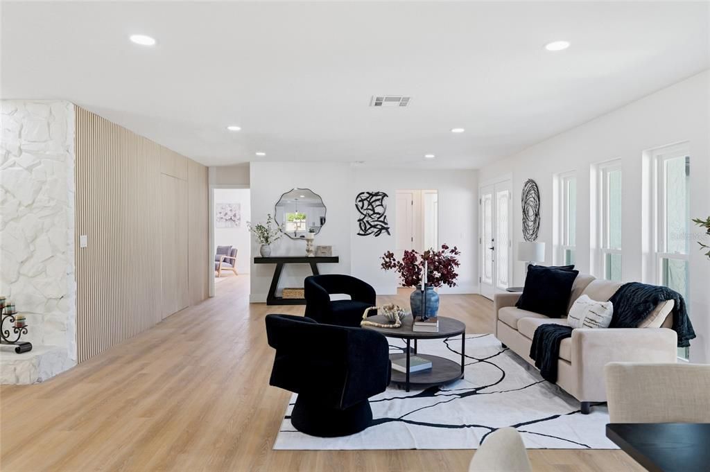 For Sale: $499,800 (4 beds, 3 baths, 2564 Square Feet)