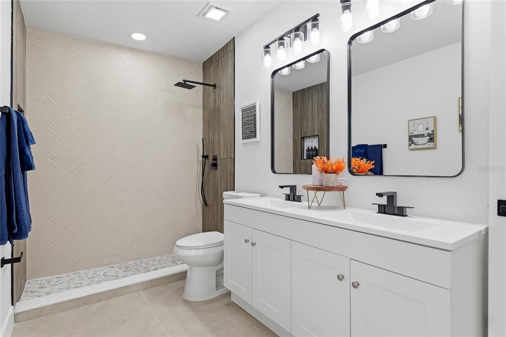 For Sale: $499,800 (4 beds, 3 baths, 2564 Square Feet)