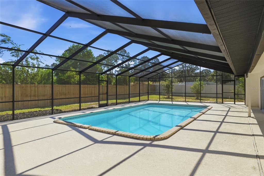 For Sale: $499,800 (4 beds, 3 baths, 2564 Square Feet)