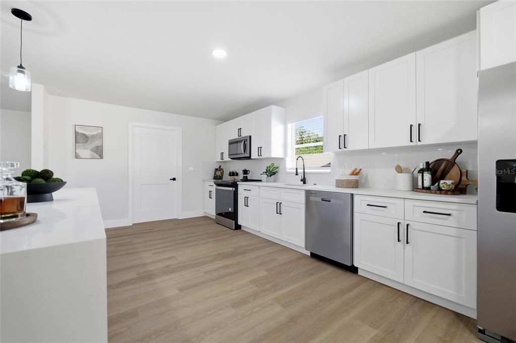 For Sale: $499,800 (4 beds, 3 baths, 2564 Square Feet)