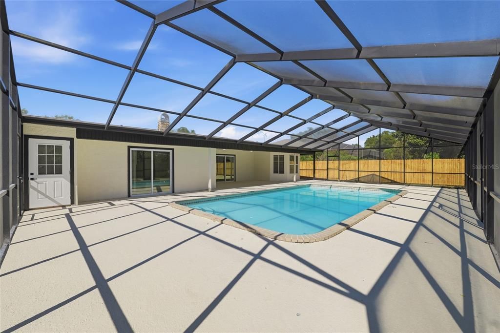 For Sale: $499,800 (4 beds, 3 baths, 2564 Square Feet)
