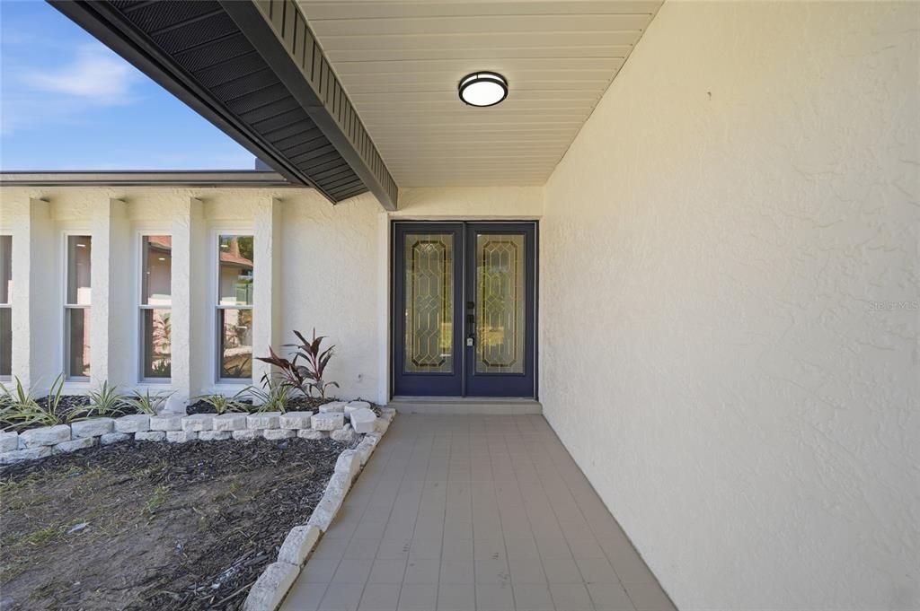 For Sale: $499,800 (4 beds, 3 baths, 2564 Square Feet)