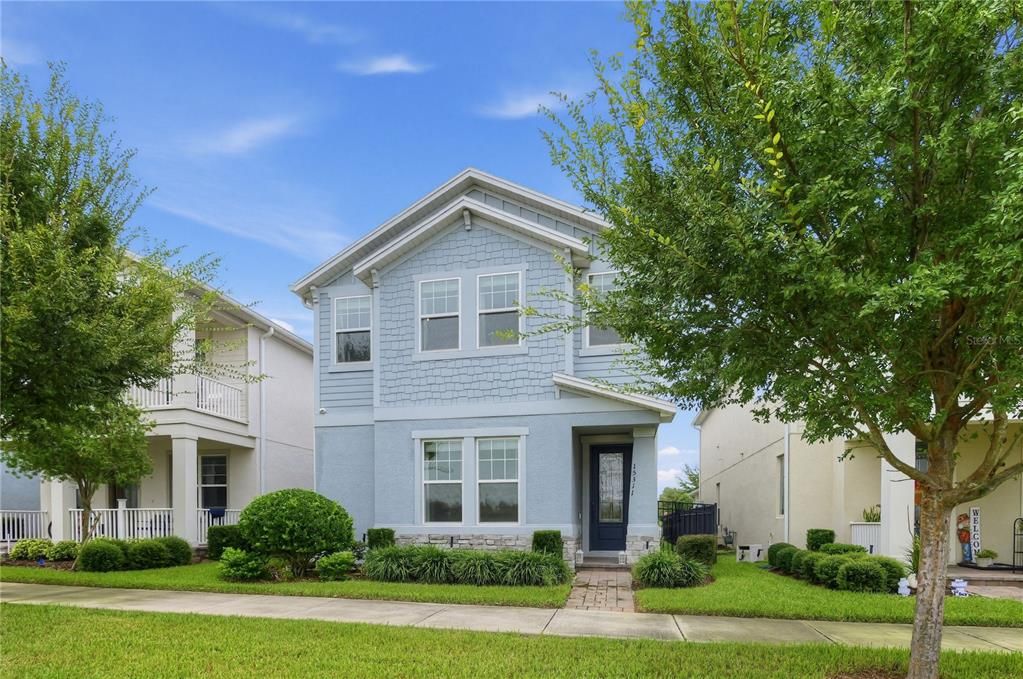 For Sale: $699,900 (5 beds, 4 baths, 2921 Square Feet)