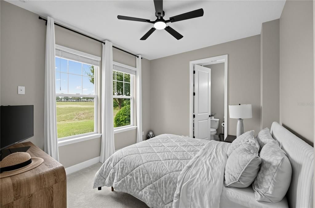 For Sale: $699,900 (5 beds, 4 baths, 2921 Square Feet)