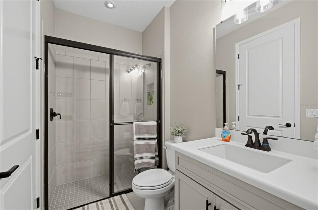 For Sale: $699,900 (5 beds, 4 baths, 2921 Square Feet)