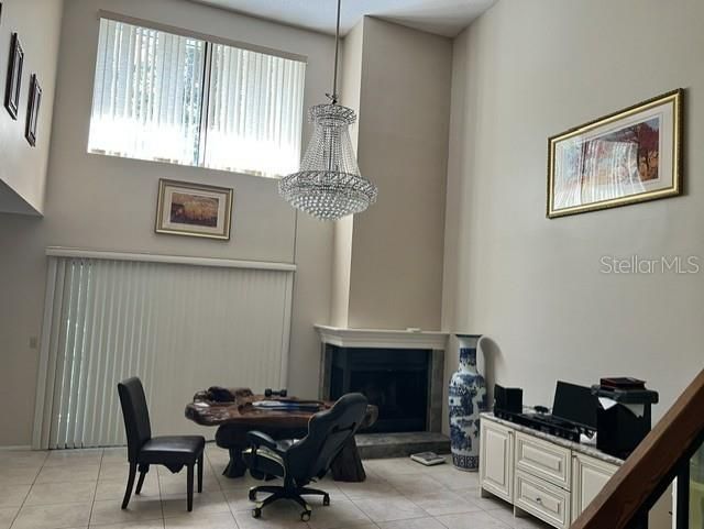 На продажу: $320,000 (3 спален, 2 ванн, 1682 Квадратных фут)