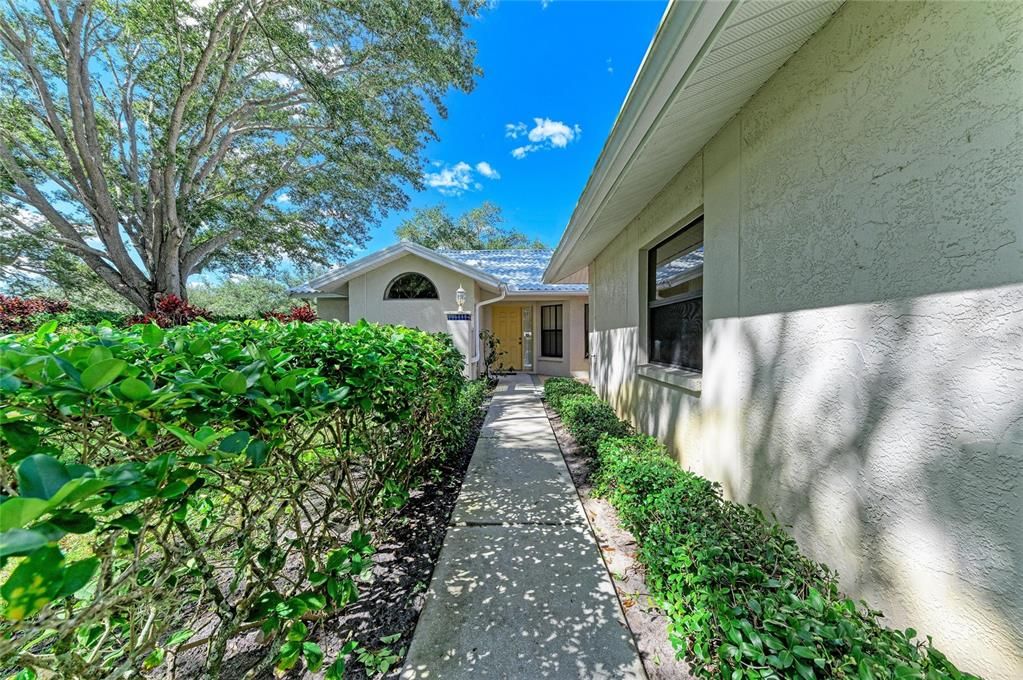 En Venta: $240,000 (3 camas, 2 baños, 1695 Pies cuadrados)
