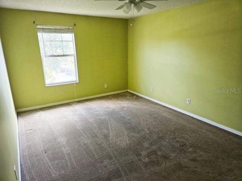 En Venta: $328,000 (5 camas, 3 baños, 2807 Pies cuadrados)