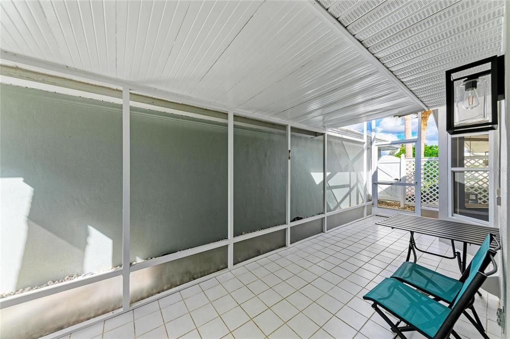 En Venta: $260,000 (2 camas, 2 baños, 1571 Pies cuadrados)