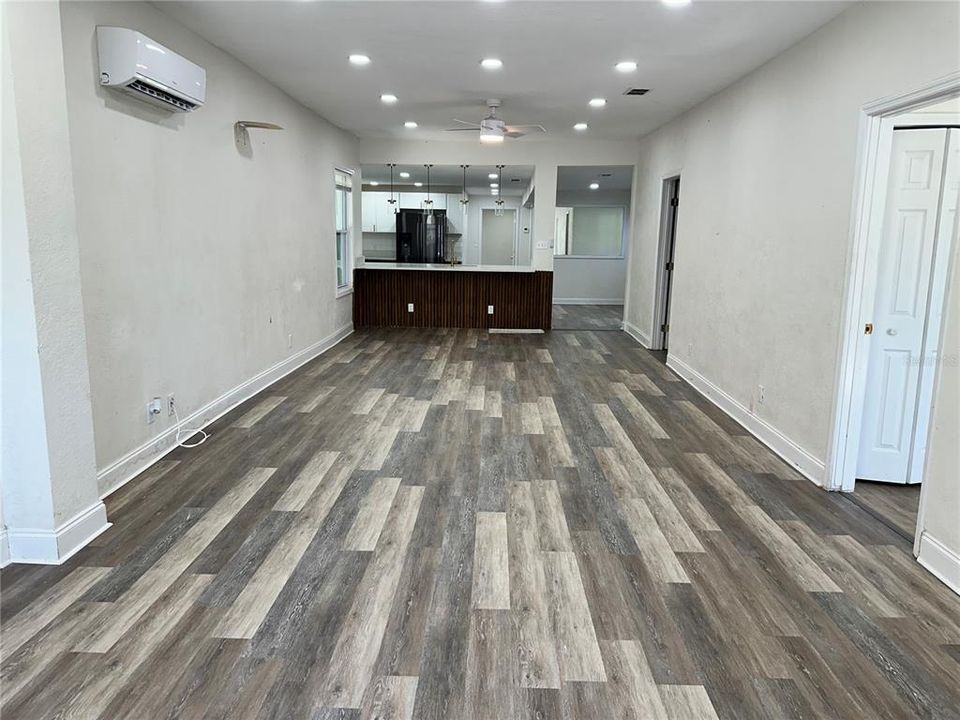 На продажу: $259,500 (3 спален, 2 ванн, 1789 Квадратных фут)