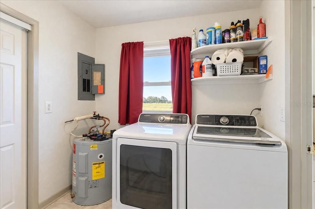 En Venta: $625,000 (4 camas, 3 baños, 2340 Pies cuadrados)